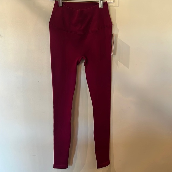 Spiritual Gangster Love Sculpt legging - Picture 3 of 5